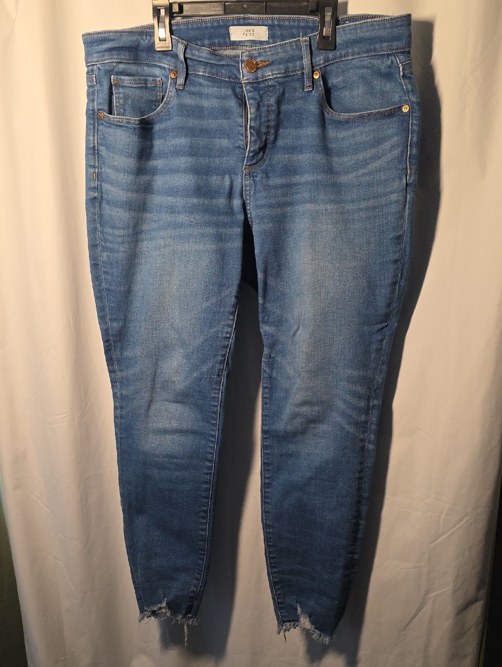 LOFT Light Blue Ankle Fray Skinny Jeans